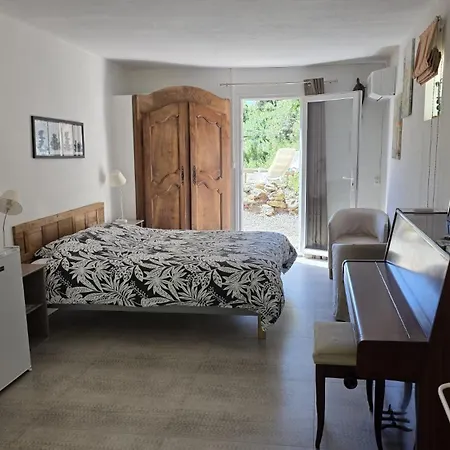 Hacienda Terrasse Parking Boite A Cles Nocleg ze śniadaniem Patrimonio